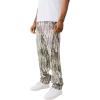 True Religion Men’s Jacquard Bobby Sn Big T Hs 1/2″ 32 Inseam(White Camo)