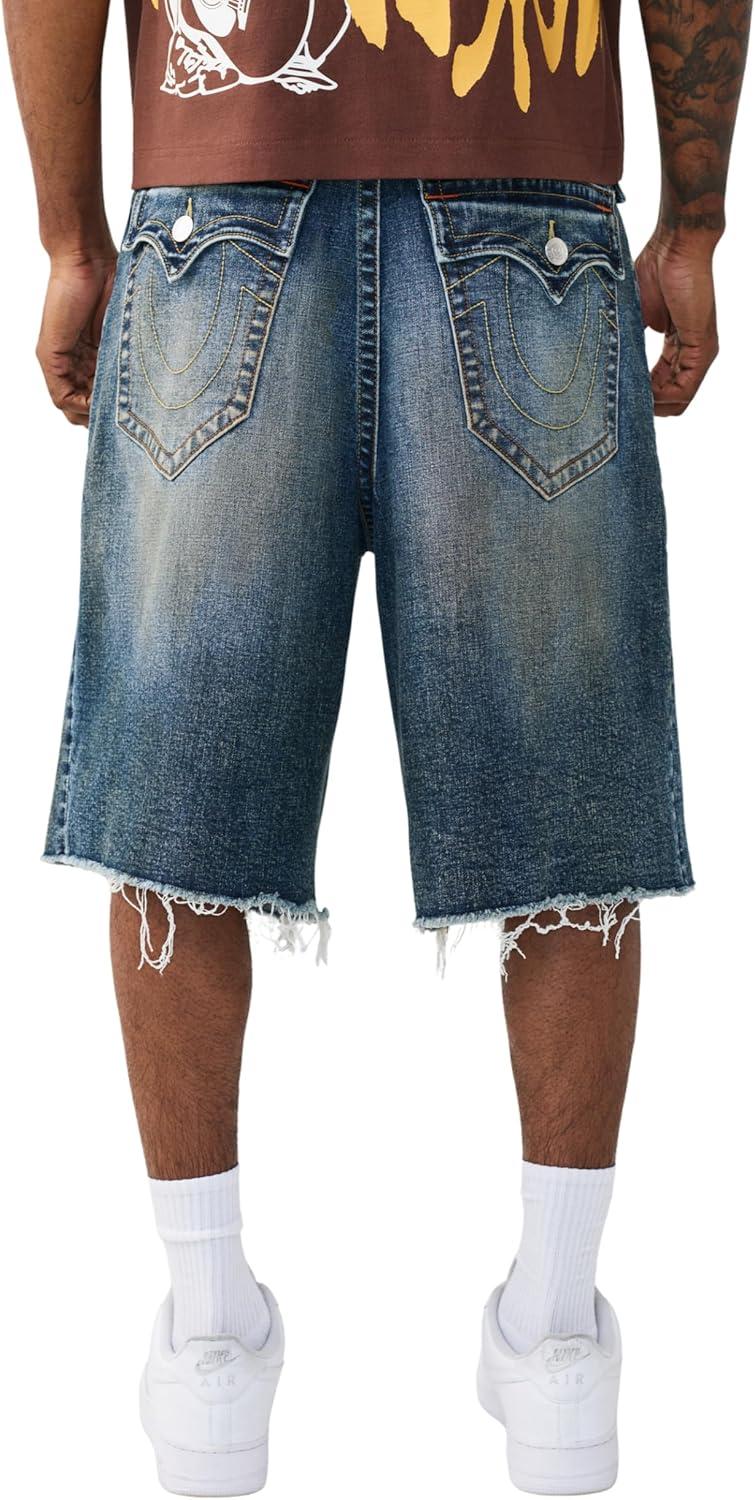 imageTrue Religion Mens Mikey Super T Short Relaxed Fit Horseshoe Detailing